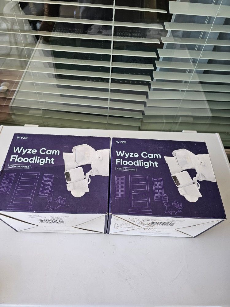 Wyze Cam Floodlight New 80 Each New 