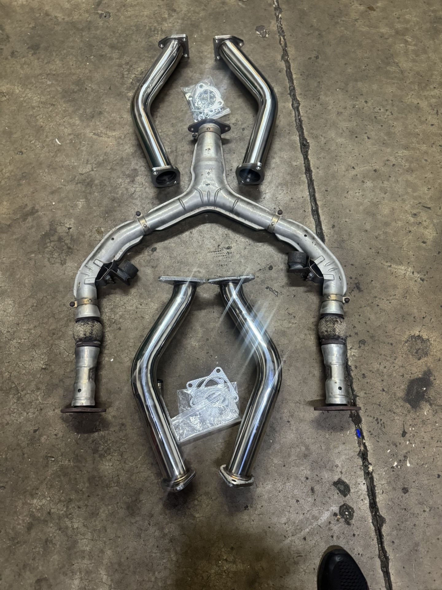 Nissan Infiniti Parts / SERV..