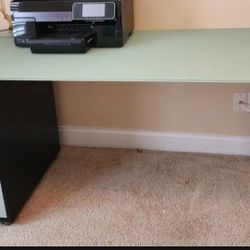 Office Desk With Chairs