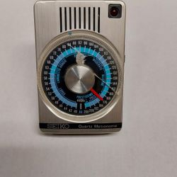 Seiko Quartz Metronome - SQM-357 Music S-8509 cracked dial 