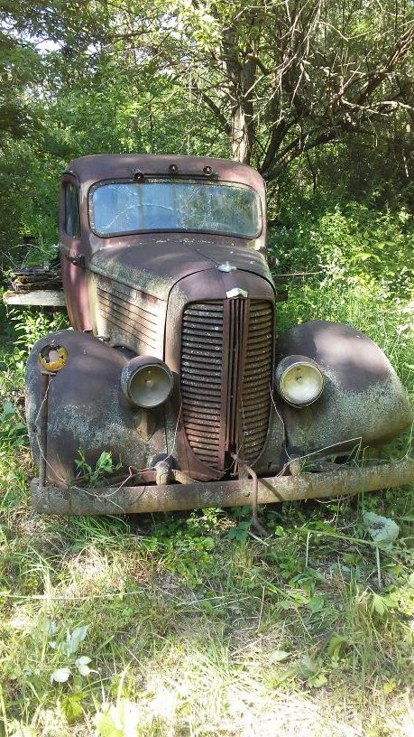 1938 Dodge 1 1/2 ton flatbed  $2500 or best offer/ or trade