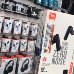 Jbl Pure Bass Zero Noise Earbuds