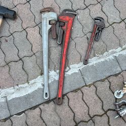 Pipe Wrench