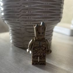 Lego Groot Minifigure 