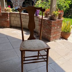 Antique Corner Chair 