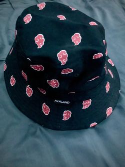 Bucket hats
