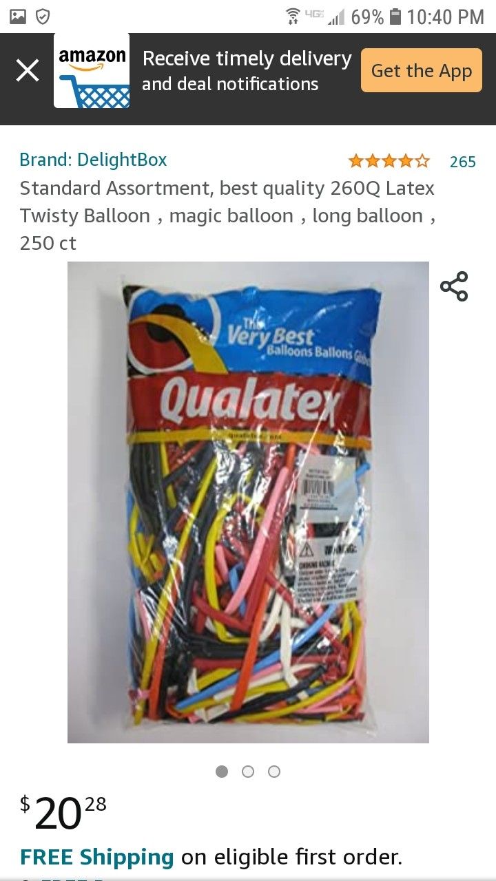 New Bags Of Qualtex Twisting Balloons And Heart Balloons And A Pump Professional Clown Quality