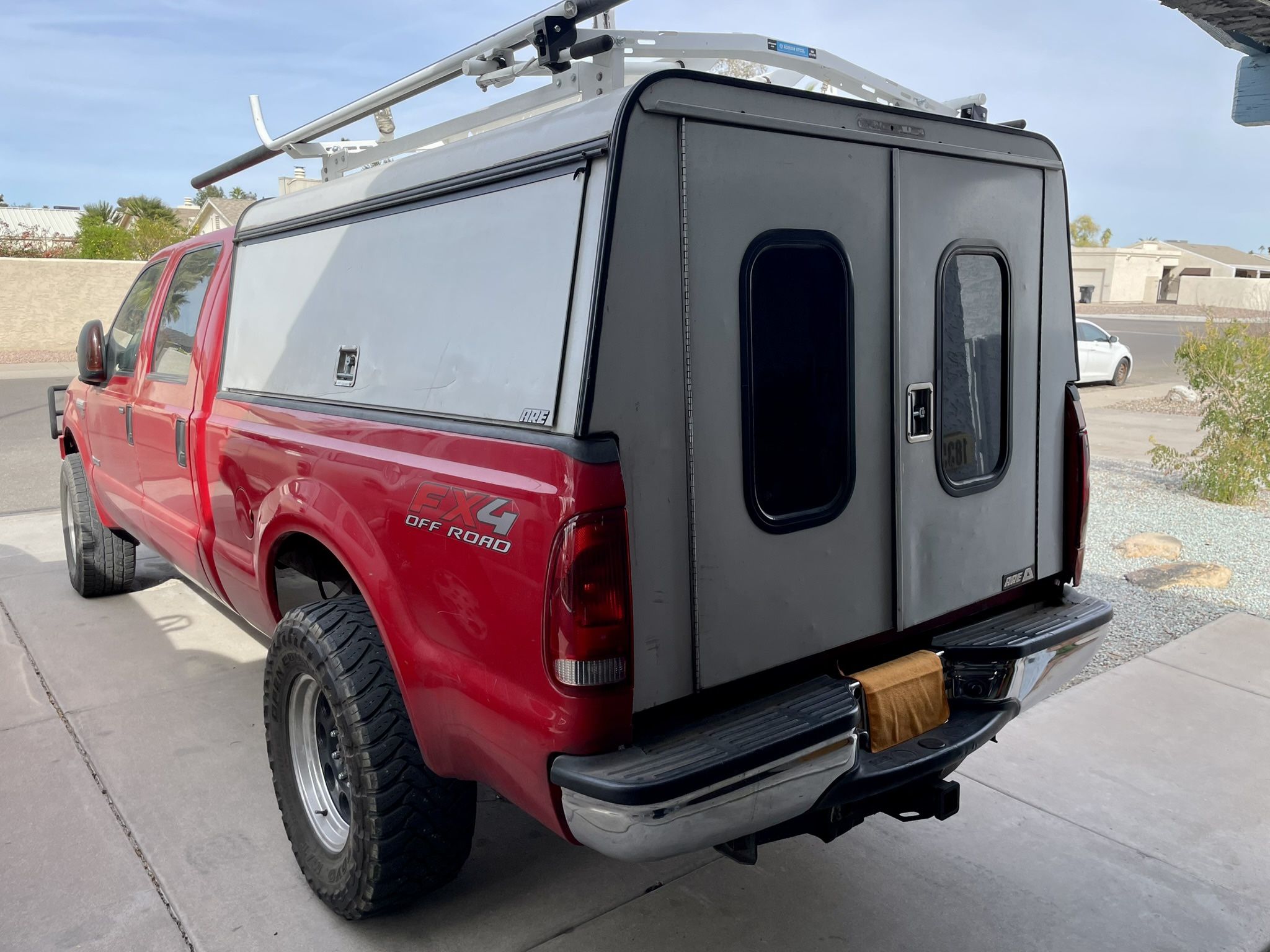 ARE Truck Cap Camper Shell Commercial Topper Utility Cap Ladder Rack For 2009 Ford F250 F350 Short Bed 6 3/4 Foot Bed