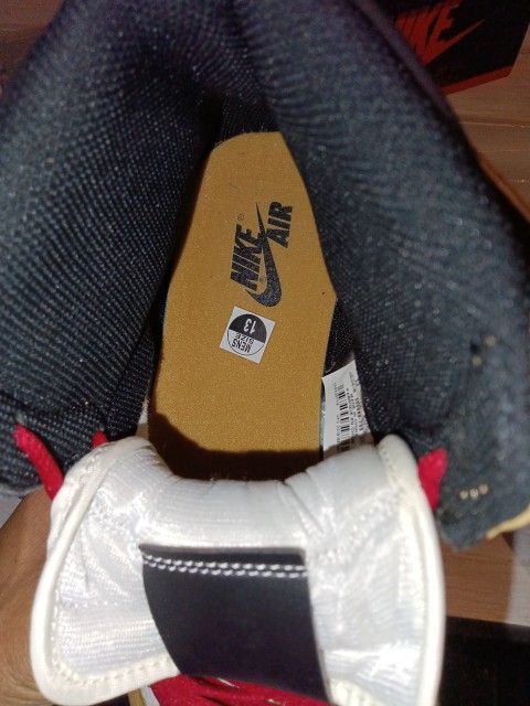 Jordan 1 "Rookie Of Year"Size 13  $140obo