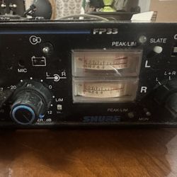 SHURE FP 33 Audio Mixer