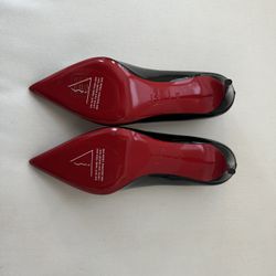Woman’s heels - Christian Louboutin 