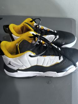 Nike Jordan Mens Shoes Size 8.5