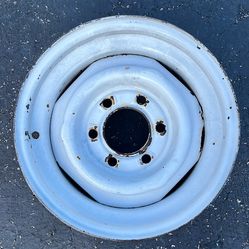 Used Trailer 15” Wheel 6 Lug 