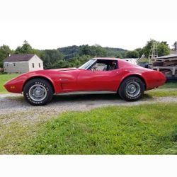 74 Corvette 350 4spd .