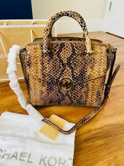 Exclusive New with Tags Michael Kors Bag Fashion