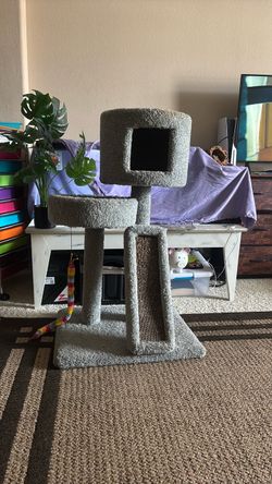 Grey Cat tower 39" tall