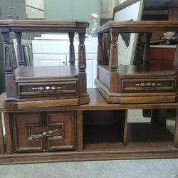 Mersman Antique Coffee and Set of End Table