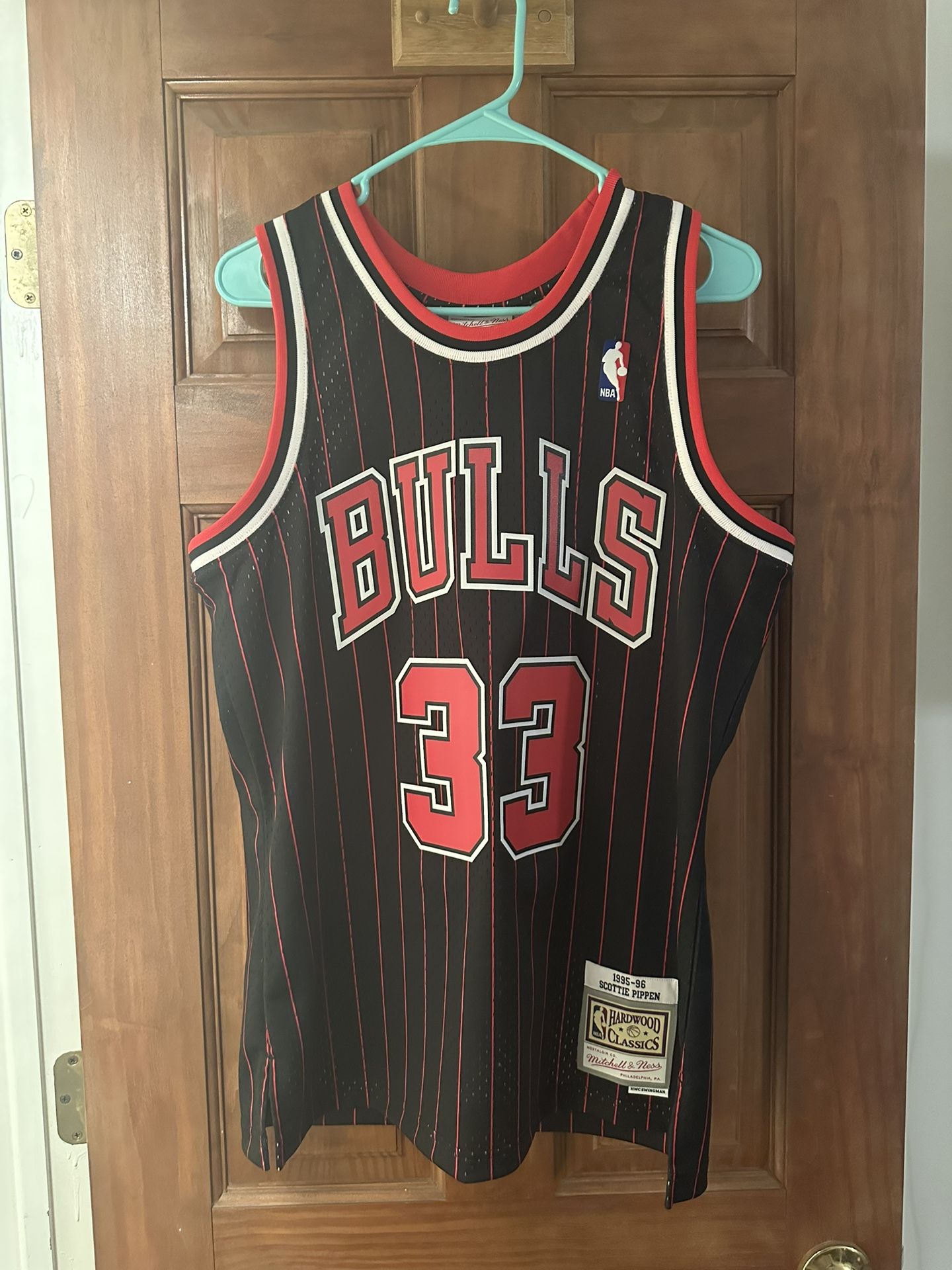 Scottie Pippen Bulls Jersey