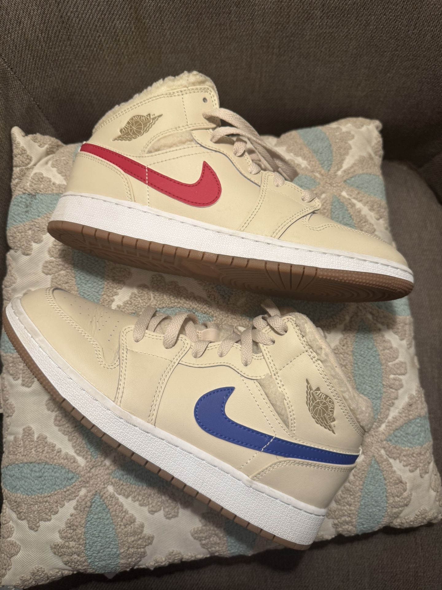 NEW Nike Jordan 1 Mid Utility Winter Fleece