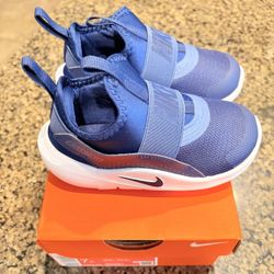 Nike Kids’ Flex Runner 4 Shoes