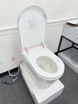 HOROW Smart Bidet Toilet White