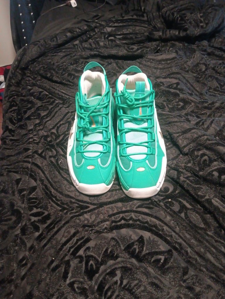 Size 14  Penny Hardaways