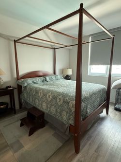 7pc. Solid Wood Bedroom