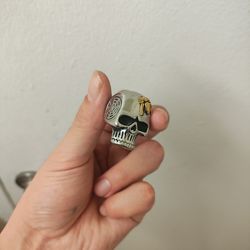 Man Ring 