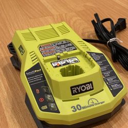RYOBI ONE+ 18V Fast Charger