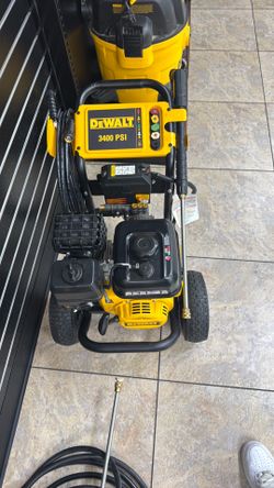 DEWALT PRESSURE WASHER 3400PSI