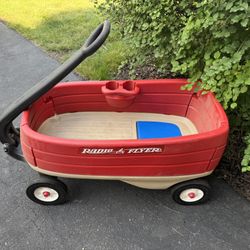 Radio Flyer Wagon