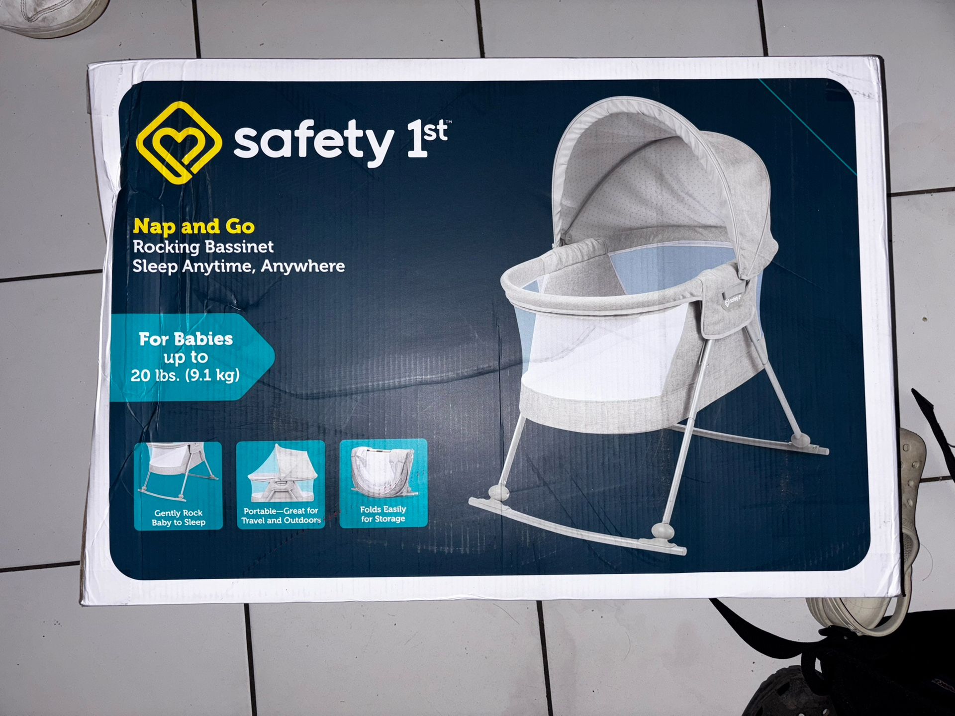 Brand New Safety 1st Bassinet