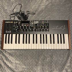 Dave Smith Mopho x4/ Waldorf Blofeld Synthesizer (Read Description)                                                               (Looking For Trades)