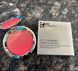 NEW IT COSMETICS CC+ RADIANCE OMBRÉ BLUSH $13!!!