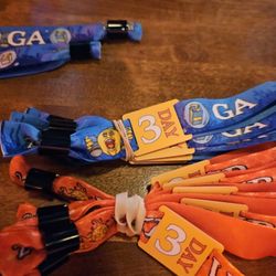 SUMMER SMASH WRISTBANDS FOR SALE 
