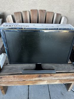 Samsung Monitor