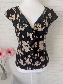 Banana Republic top size S