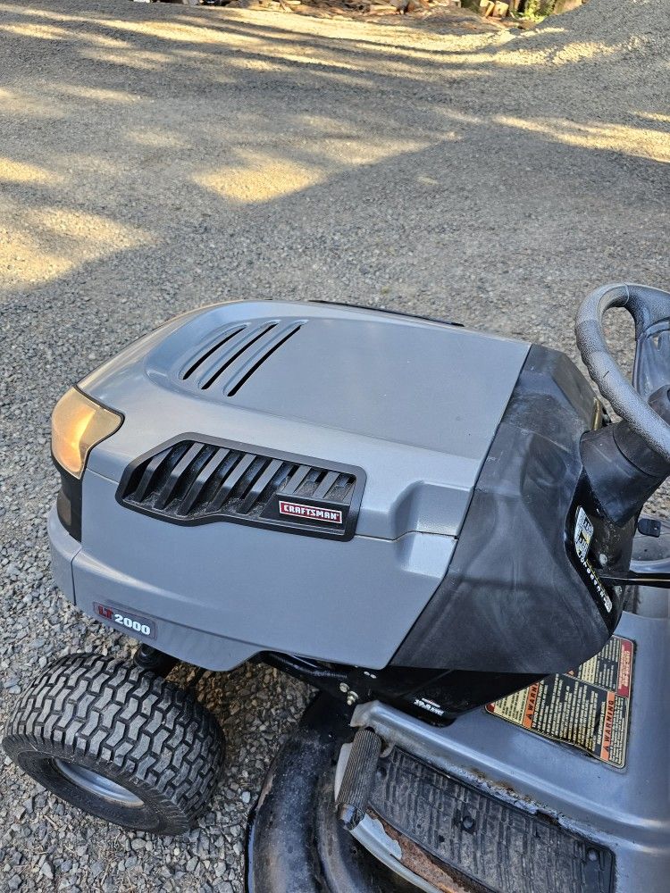 Craftsman Riding Mower