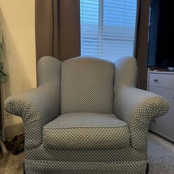 Swivel Rocking Chair With Ottoman