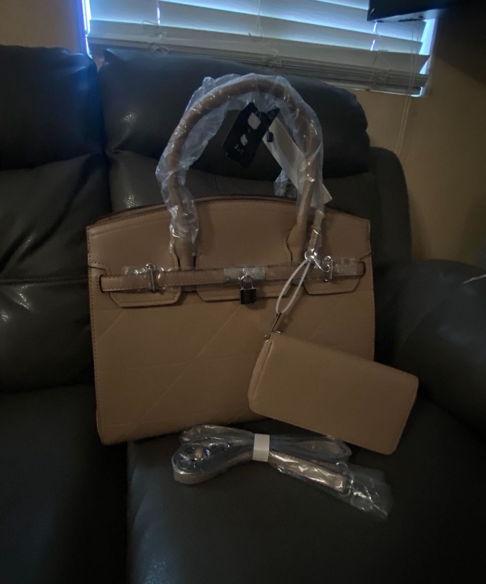 New Bag With Wallet