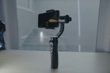 Zhiyun Smooth Handheld Phone Gimbal Stabilizer G9 comes with usb c base and charger wire