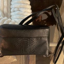 Black Faux Leather Purse With Shoulder Strap