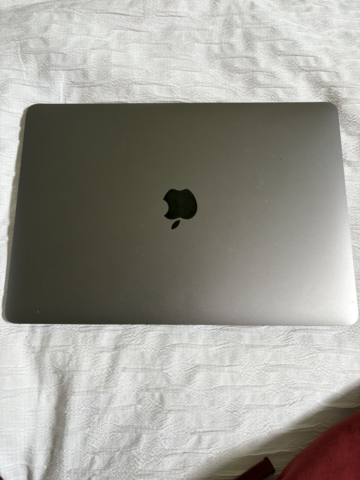Apple MacBook Pro 2020 M1