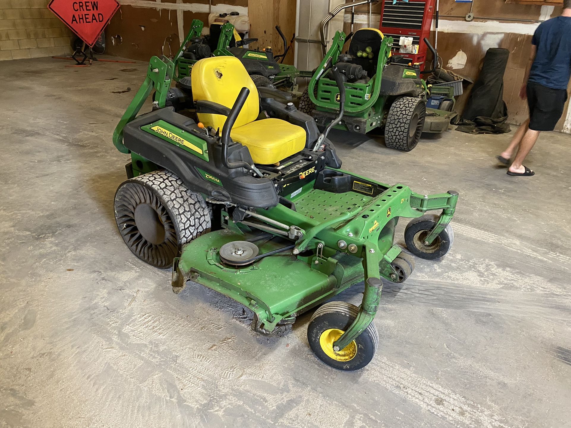 John Deere Zero Turn Mower