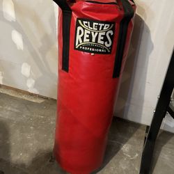 Cleto Reyes Canvas Heavy Bag (filled) 