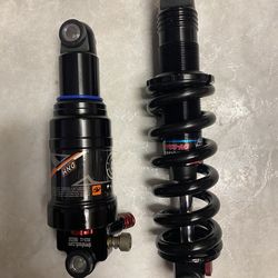 Air shocks for mountain bike