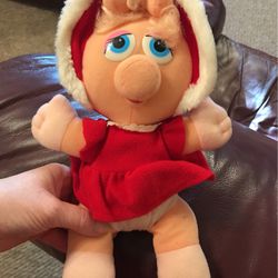 1987 Vintage Miss Piggy Stuffed Christmas Doll Pig
