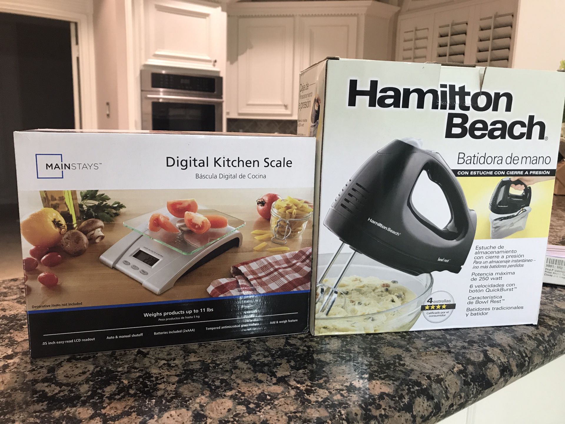 Digital kitchen scale& Hamilton beach mixer yh storage case