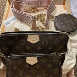Louis Vuitton Pink Pochette 