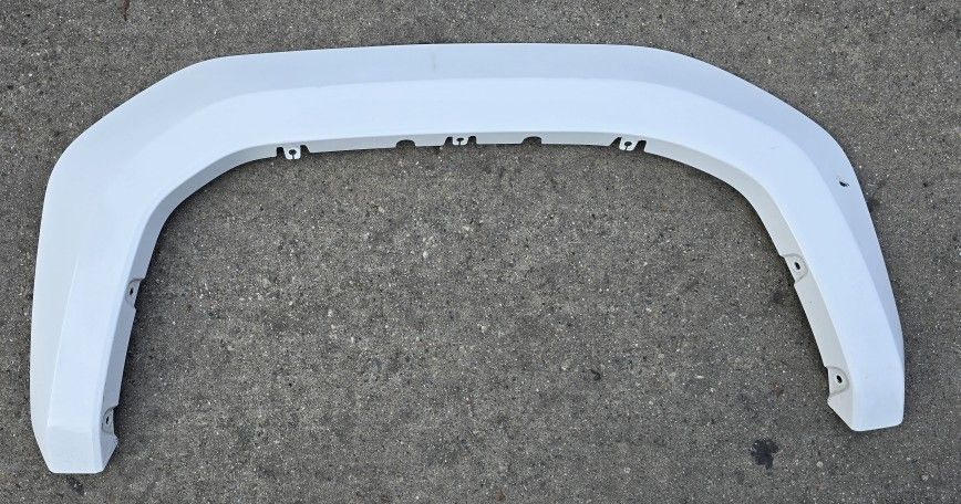 2024 2025 TOYOTA TACOMA RIGHT REAR QUARTER PANEL FENDER FLARE